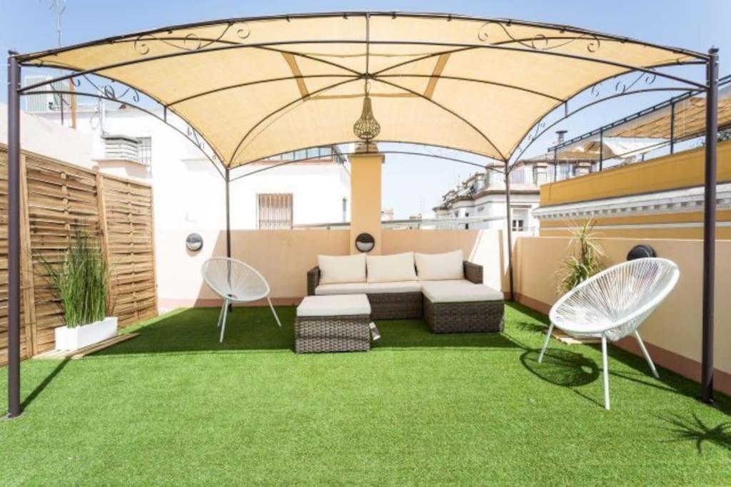 Esse Atico. Precioso Atico Con Terraza En Pleno Centro Lägenhet Sevilla Exteriör bild