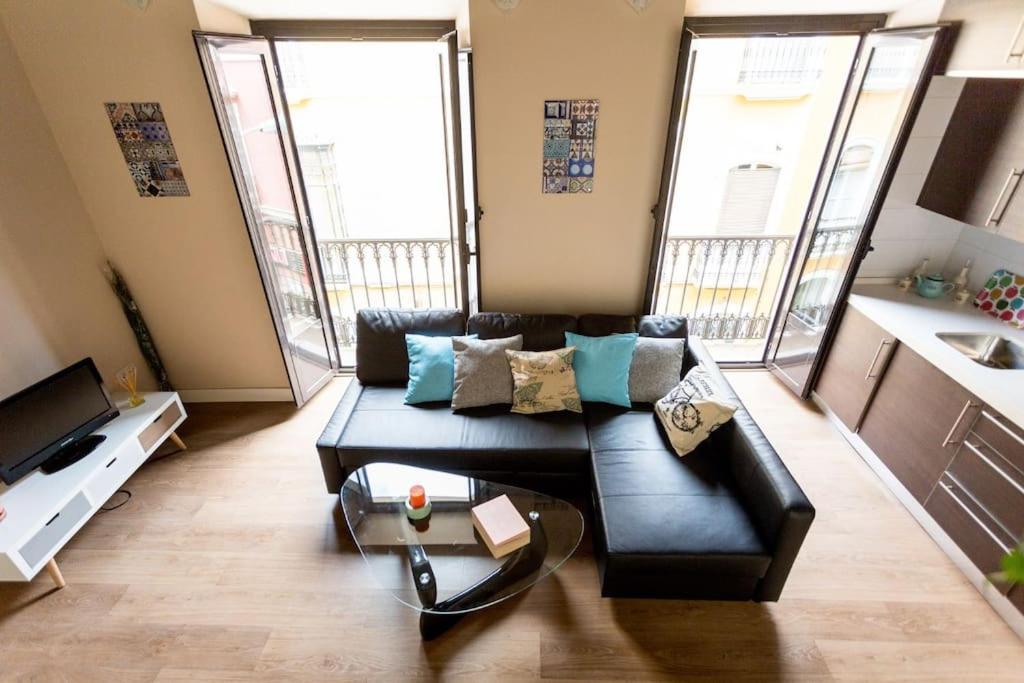 Esse Atico. Precioso Atico Con Terraza En Pleno Centro Lägenhet Sevilla Exteriör bild